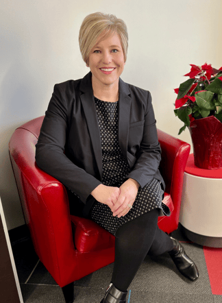 Dr. Angela Robbins